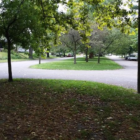 1551 Sturm Ave Apartman Indianapolis Kültér fotó